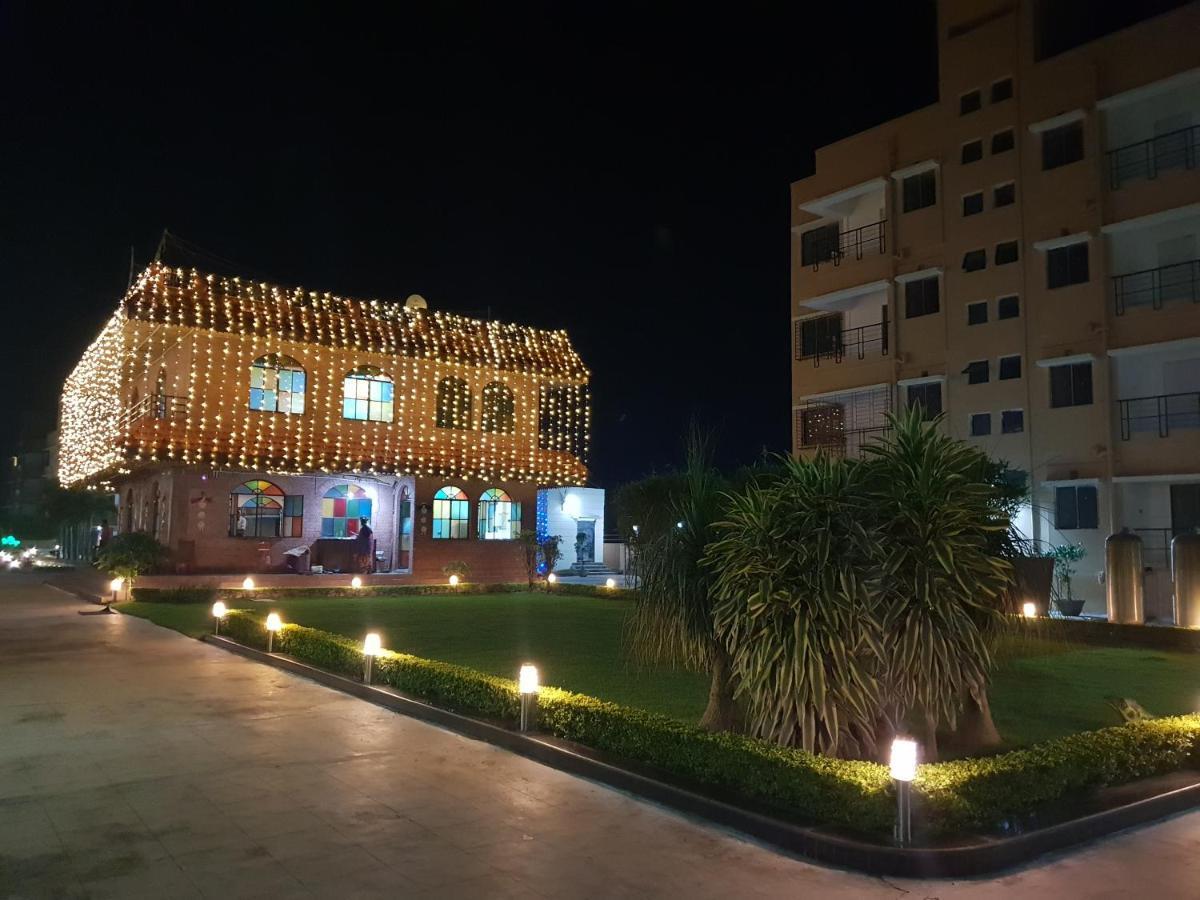 Panthashala Santiniketan Hotel Sri Niketan Buitenkant foto